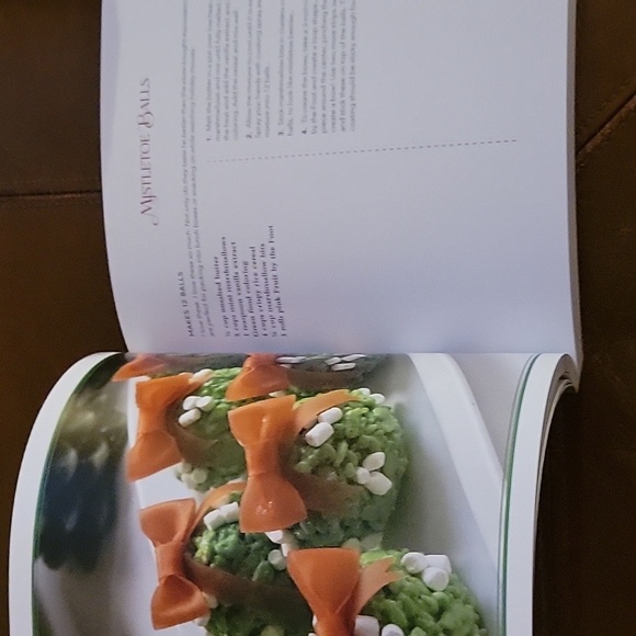 Whimsical Treats Elf Food Cookbook Brand New - Picture 5 of 5